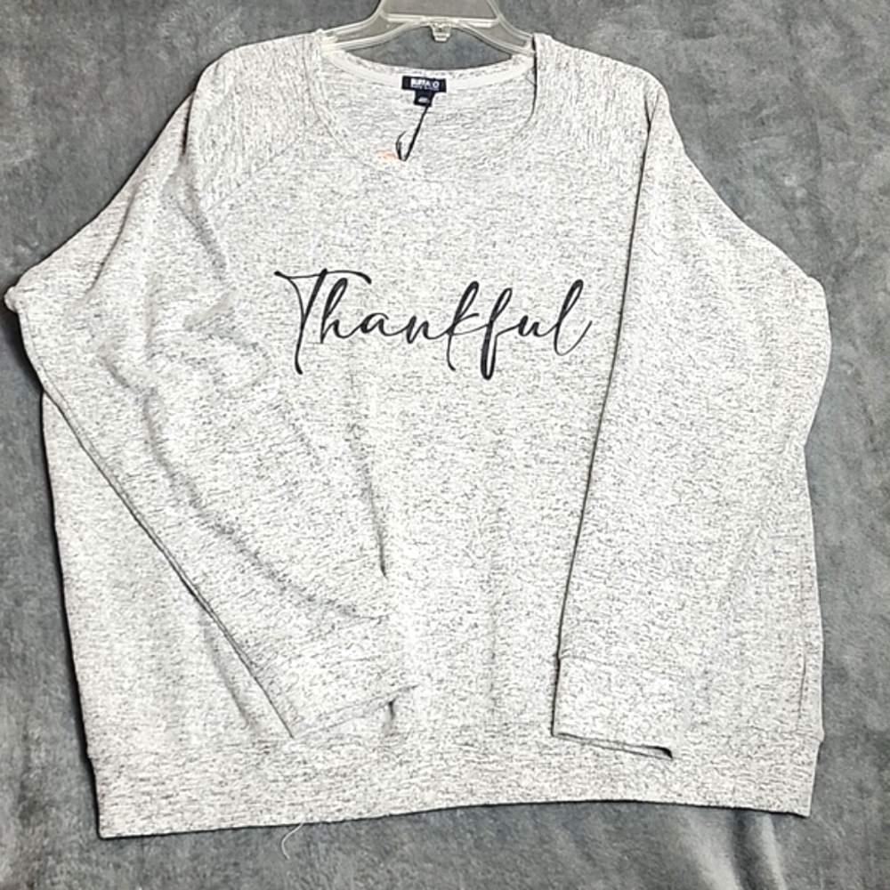 Buffalo Women's Sweater long sleeve. NWT.  Size XXL